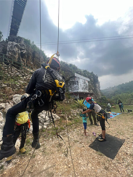 Galeri Sangkuriang Outdoor Services (6)